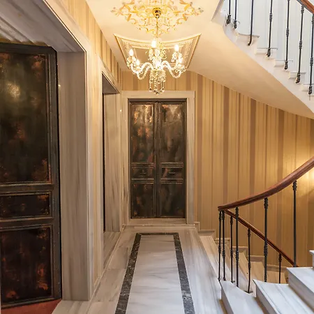 Hotel Meserret Palace - Special Category Istanboel