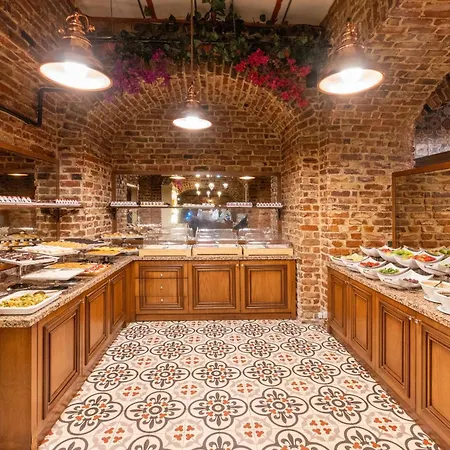 Meserret Palace - Special Category