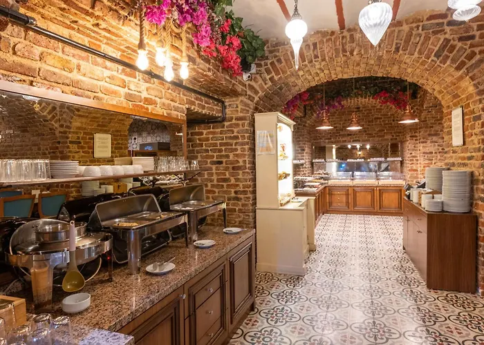 Meserret Palace - Special Category Hotel 4*