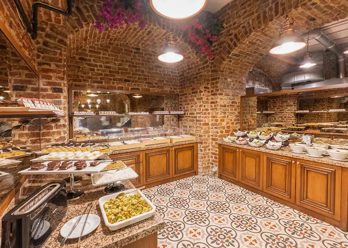 Meserret Palace - Special Category