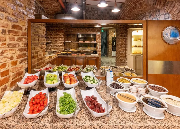 Meserret Palace - Special Category Hotel