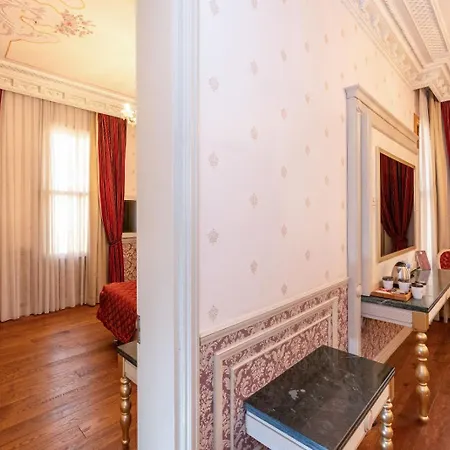 Meserret Palace - Special Category Отель Стамбул